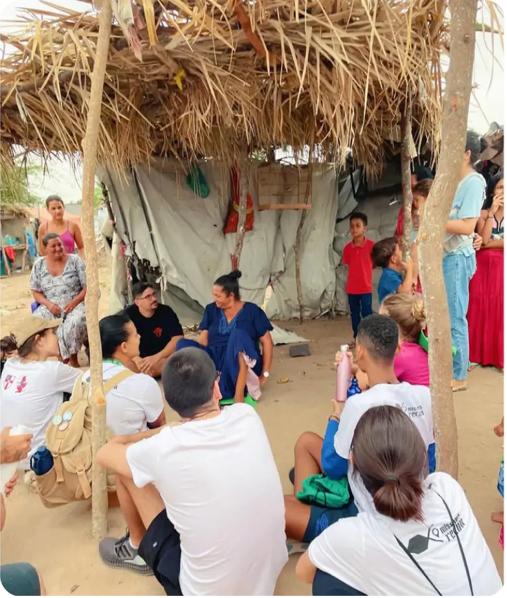 Roda de conversa em base missionária no sertão de Acauã
